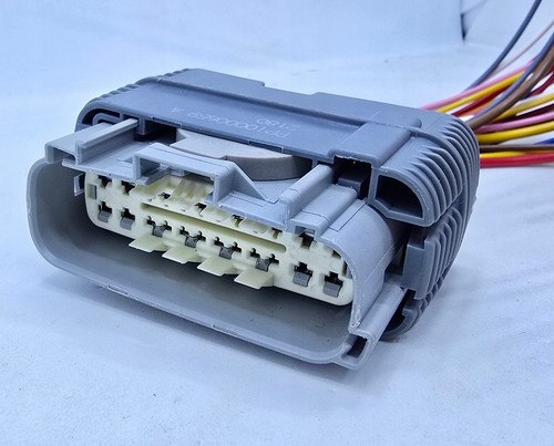 Einbaustecker für